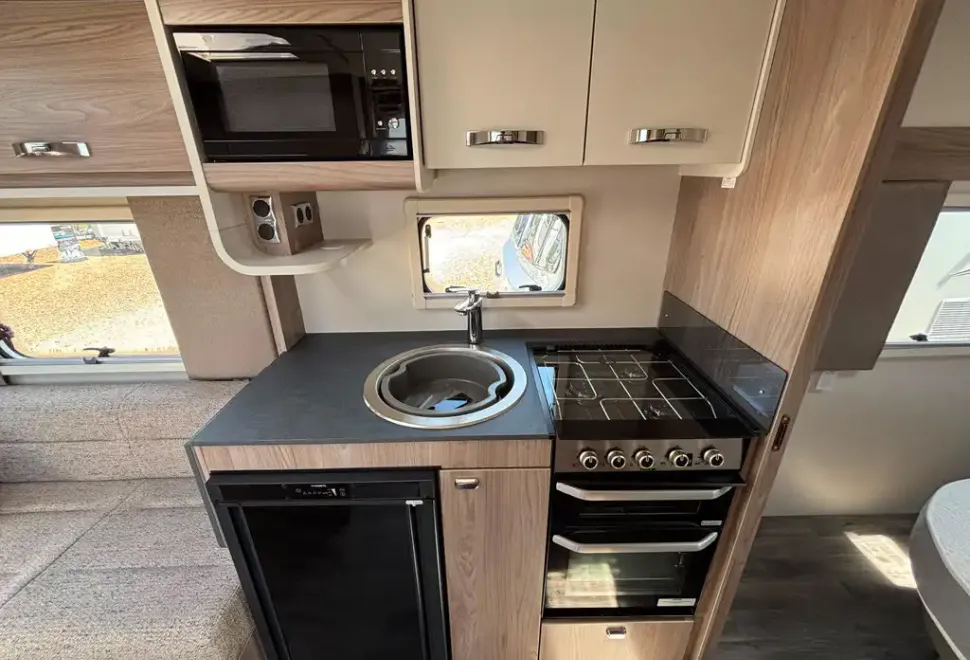 Swift Freestyle Se S 4 SB 2023