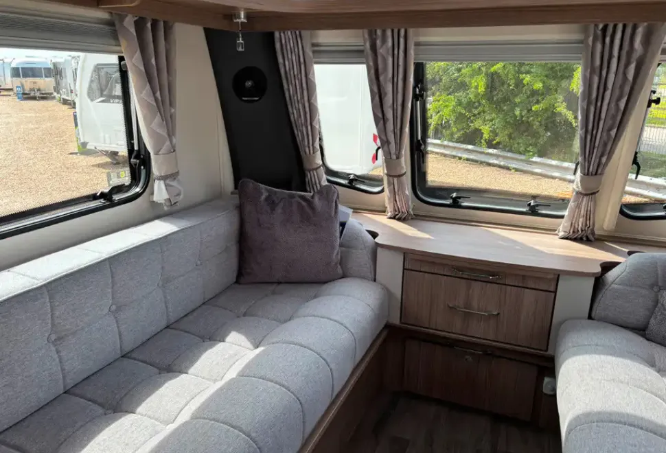 Coachman VIP 575 2022
