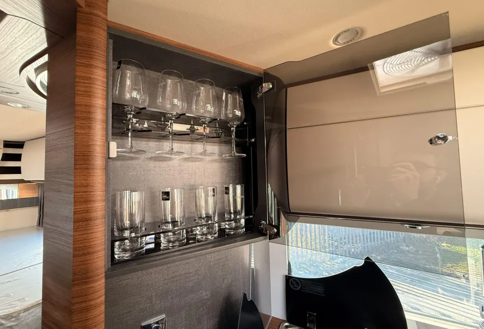 Carthago Motorhomes  Chic c-line I 4.9 LE 2026