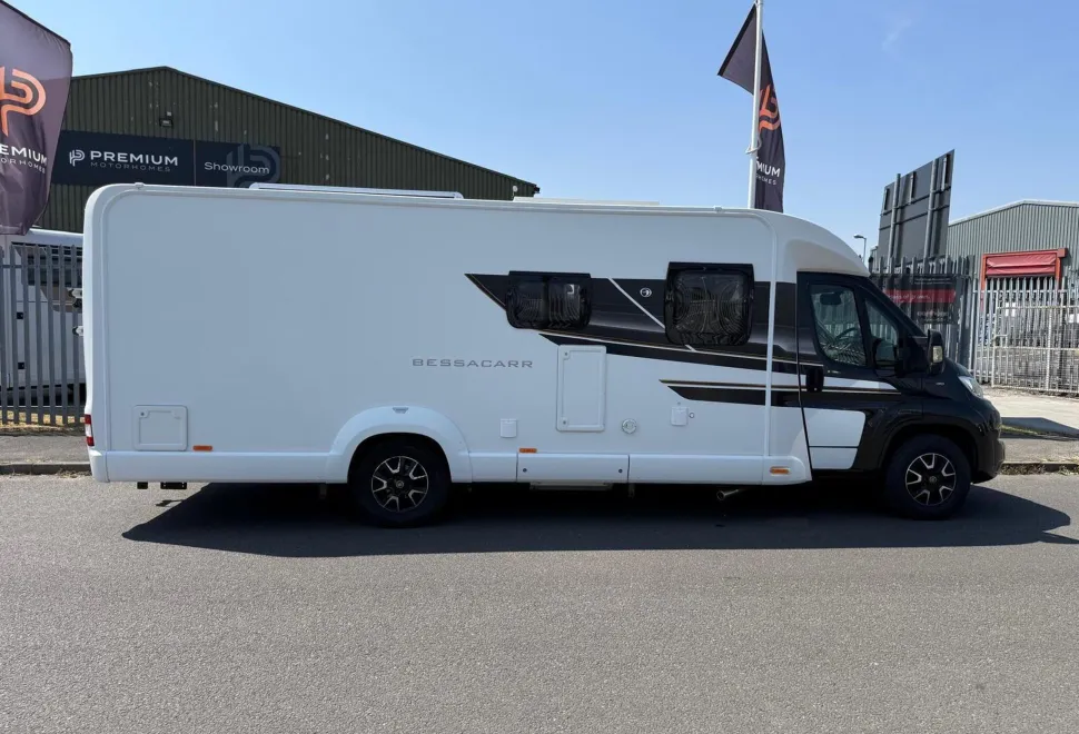 Swift Campervans  Bessacarr 584 2018