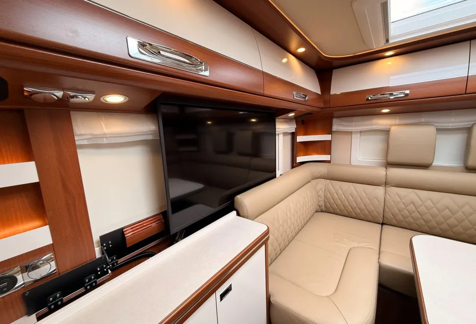 Carthago Motorhomes  Liner-for-two I 53 2026
