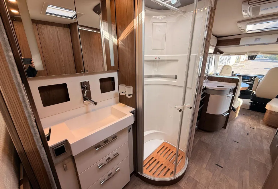 Hymer Motorhomes  B-Class MasterLine 880 2022