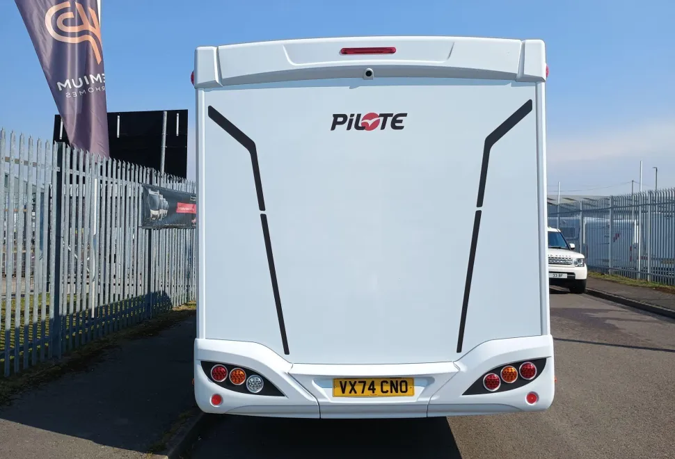Pilote Motorhomes  Expression P746 2024