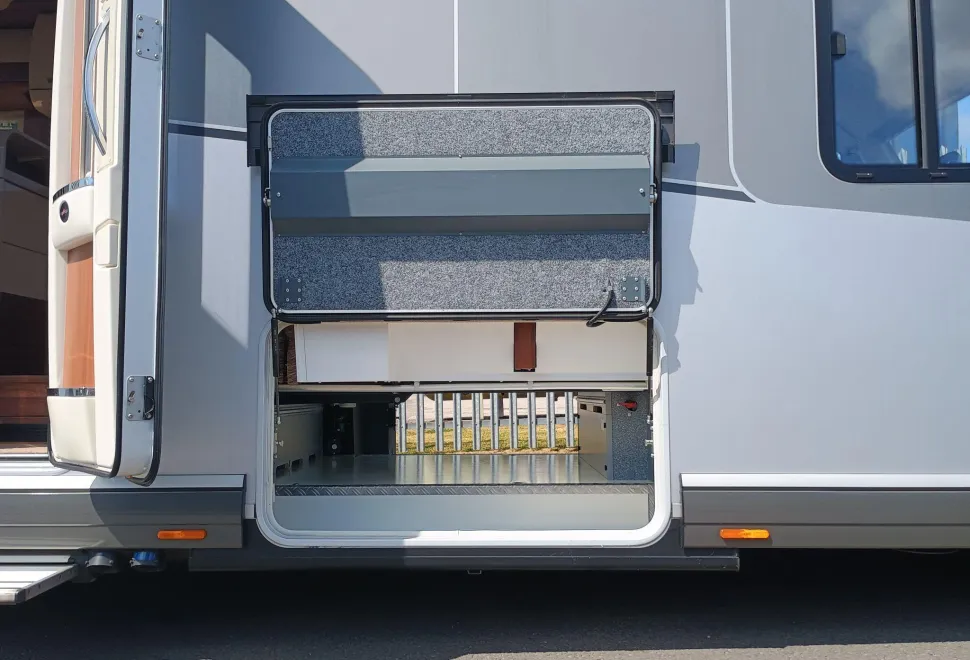 Carthago Motorhomes  Liner-for-two I53 2019