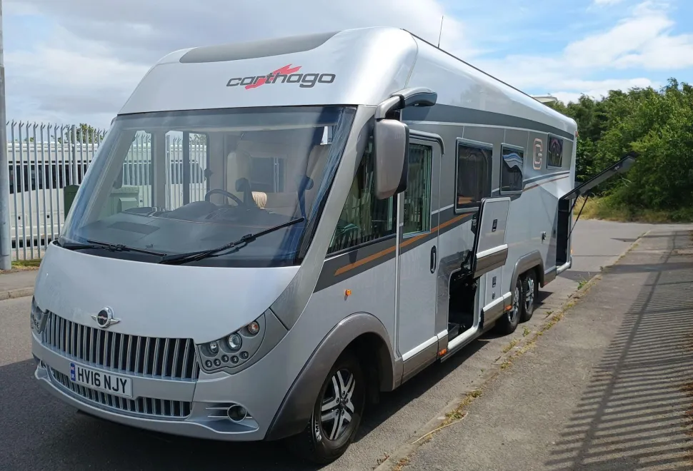 Carthago Motorhomes  Chic e-line I 58 XL QB 2016