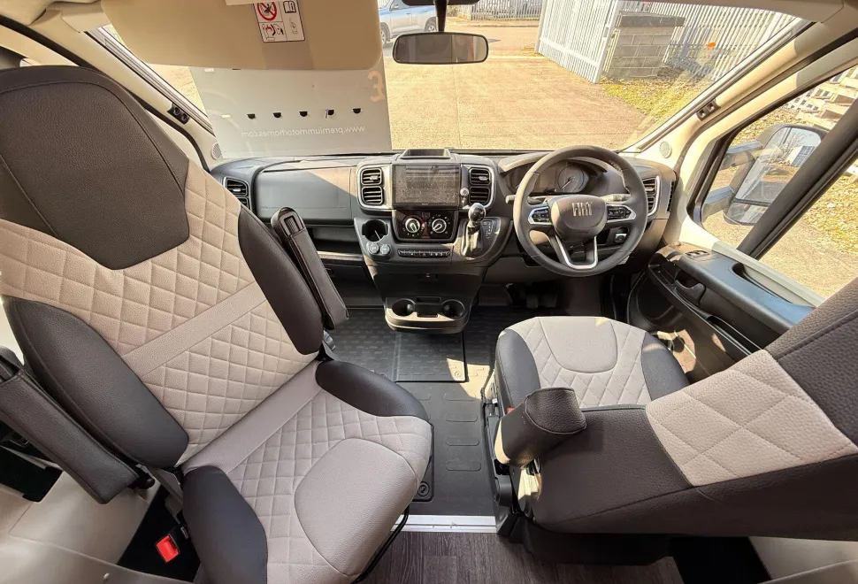 Weinsberg Motorhomes  CaraSuite 700 DX 2026