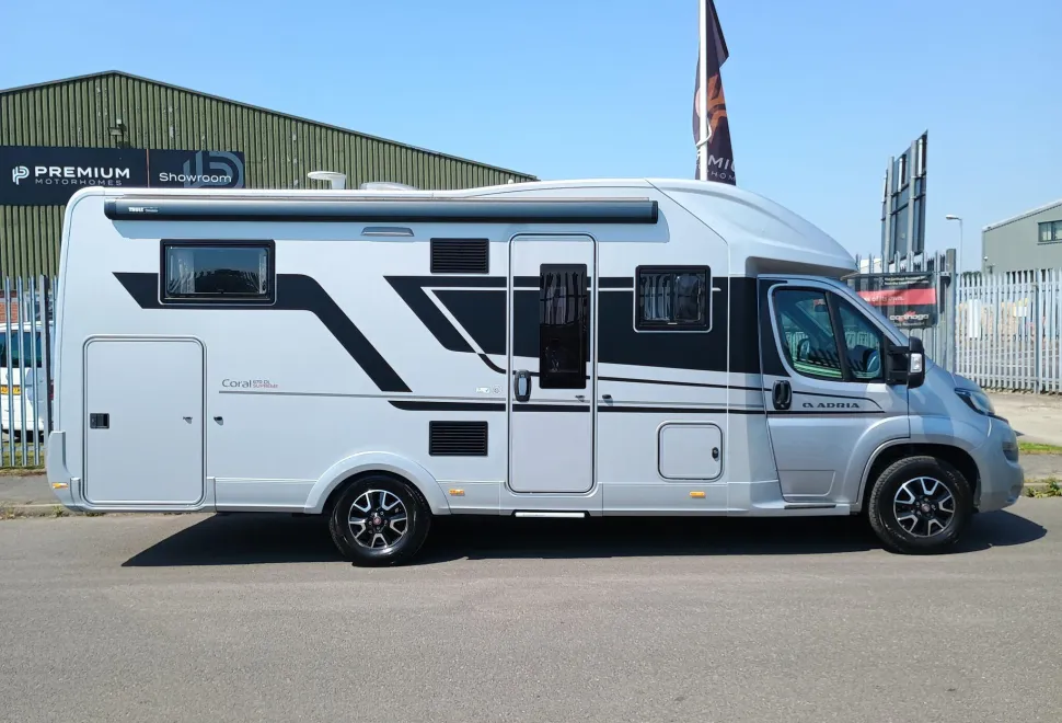 Adria Motorhomes  Compact Supreme DL 670 2023