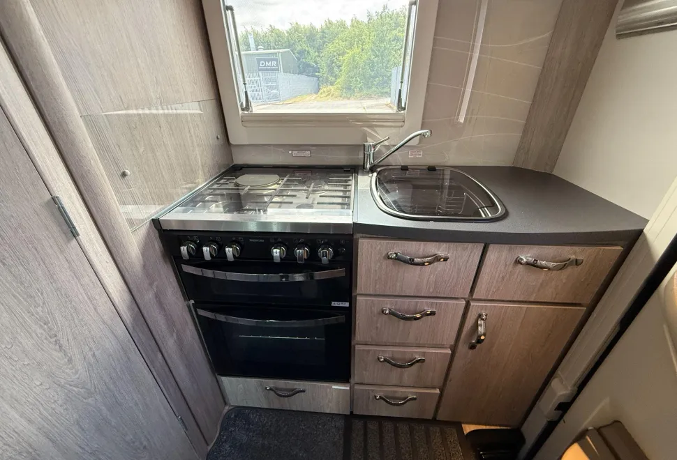Auto-sleepers Motorhomes   Stanton 2021
