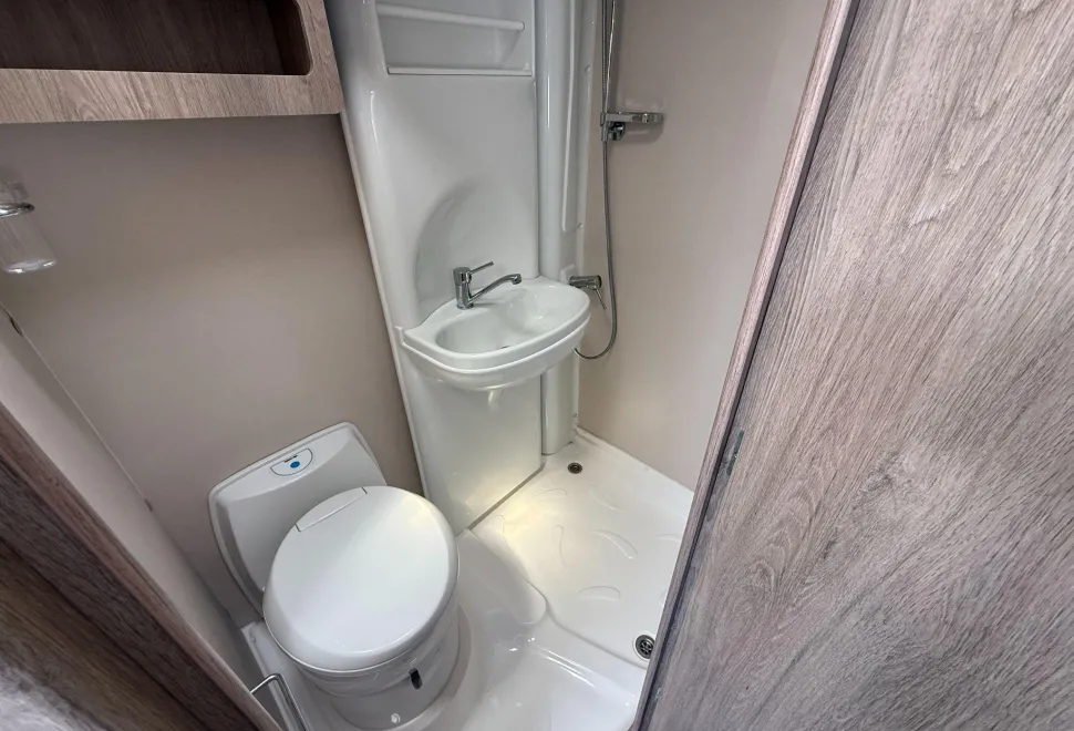 Auto-sleepers Motorhomes   Stanton 2021