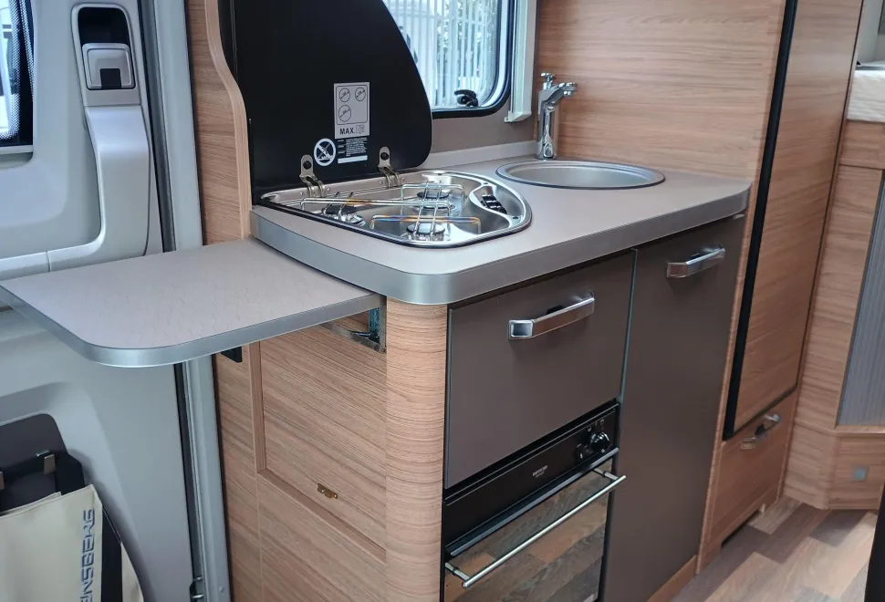 Weinsberg Motorhomes  CaraCompact 600 MEG Pepper 2023