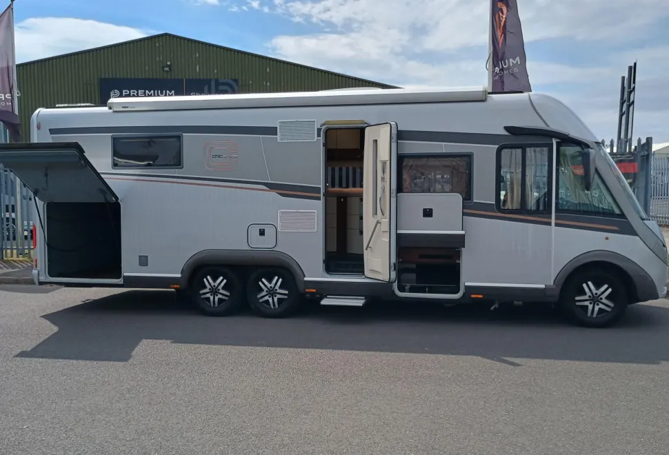 Carthago Motorhomes  Chic e-line I 58 XL QB 2016