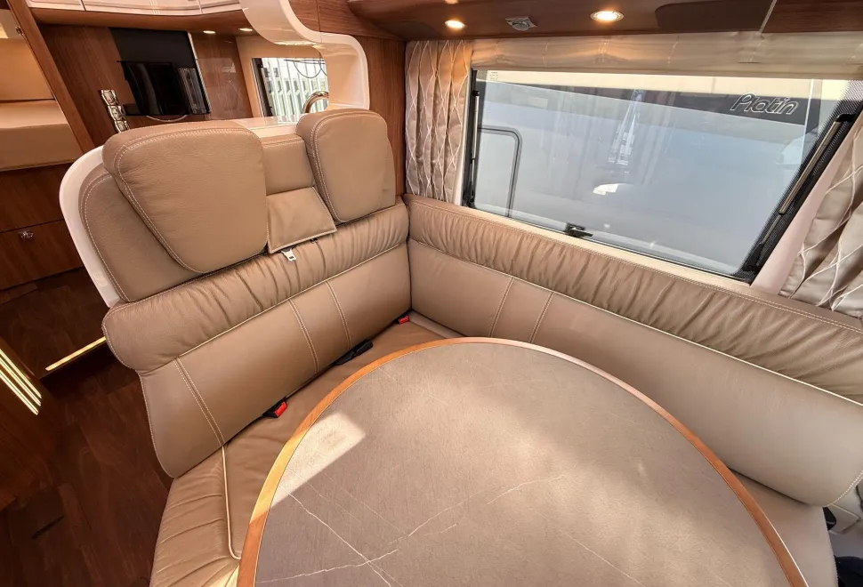 Carthago Motorhomes  Chic e-line I 51 QB Yachting 2021