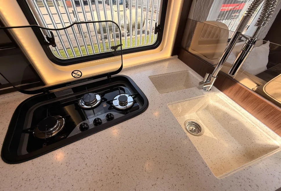 Morelo Motorhomes  Palace 93 MBO 2019