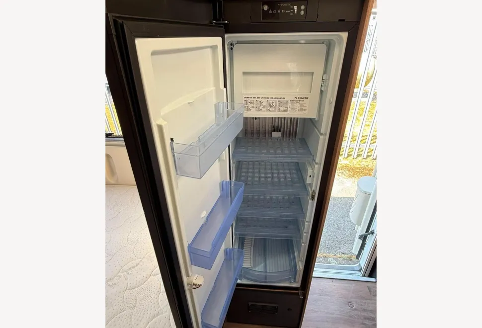 Swift Campervans  Bessacarr 584 2018