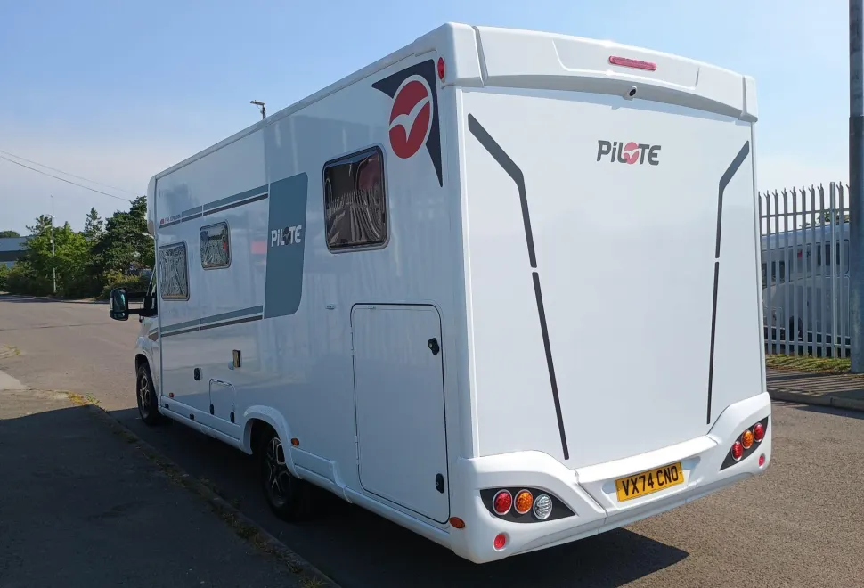 Pilote Motorhomes  Expression P746 2024