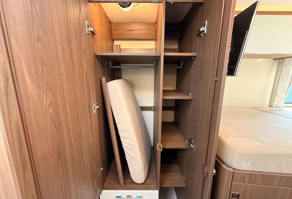 Hymer Motorhomes  B-Class MasterLine 880 2022