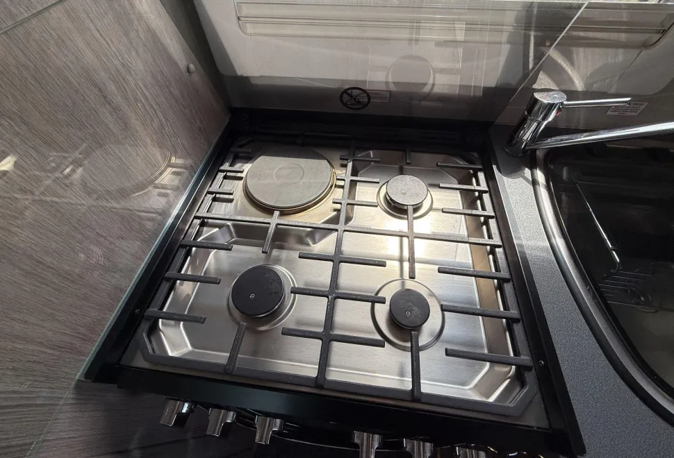 Auto-sleepers Motorhomes   Stanton 2021