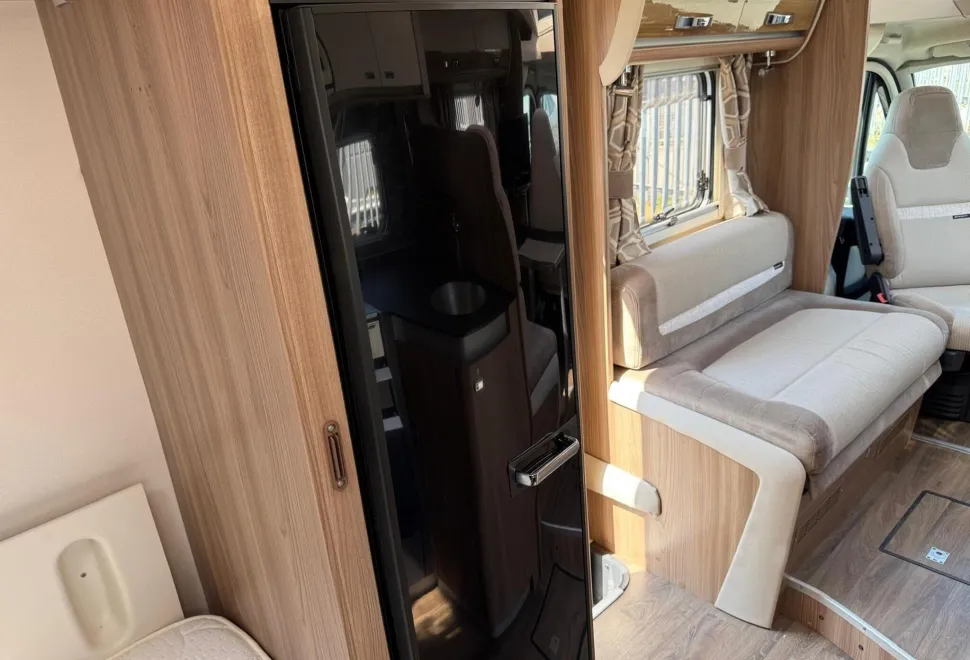 Swift Campervans  Bessacarr 584 2018
