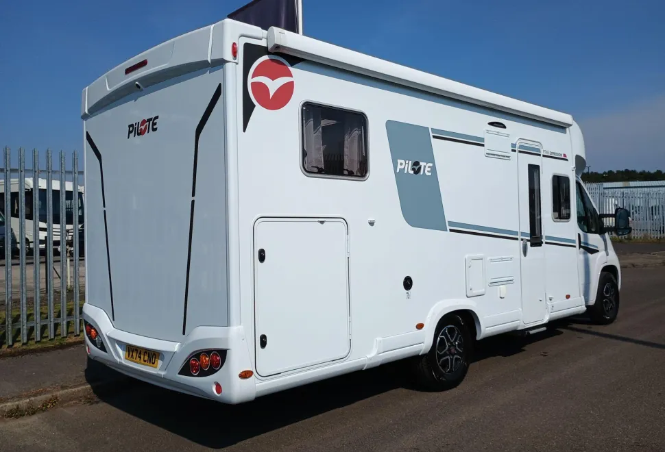 Pilote Motorhomes  Expression P746 2024