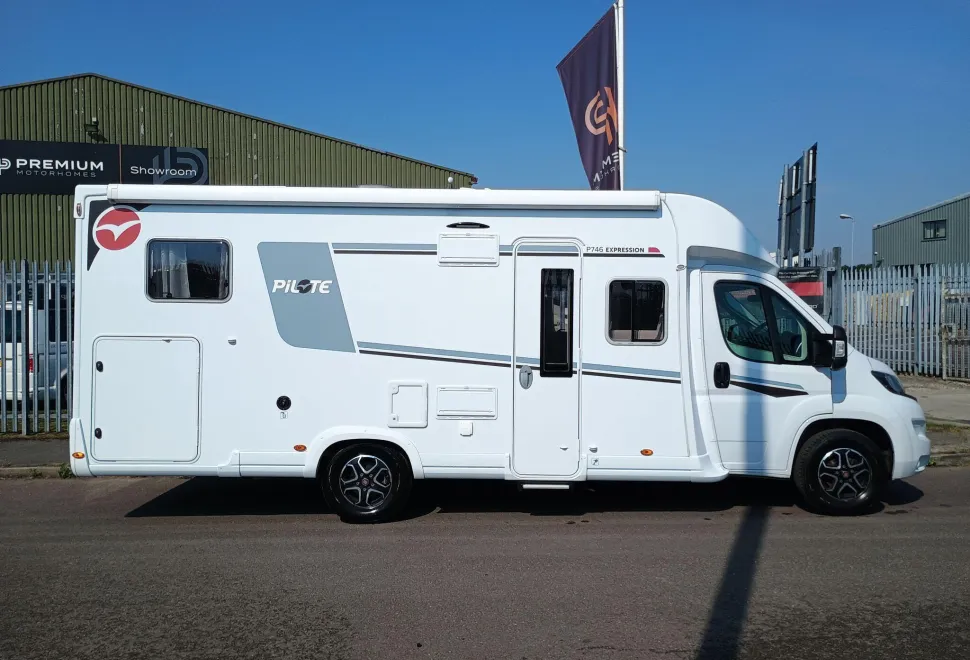 Pilote Motorhomes  Expression P746 2024