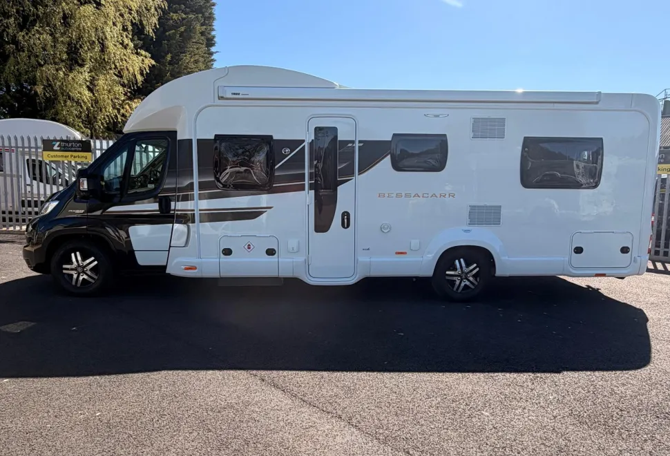 Swift Motorhomes  Bessacarr 596 6 Berth 6 Belted Automatic Motorhome 2018