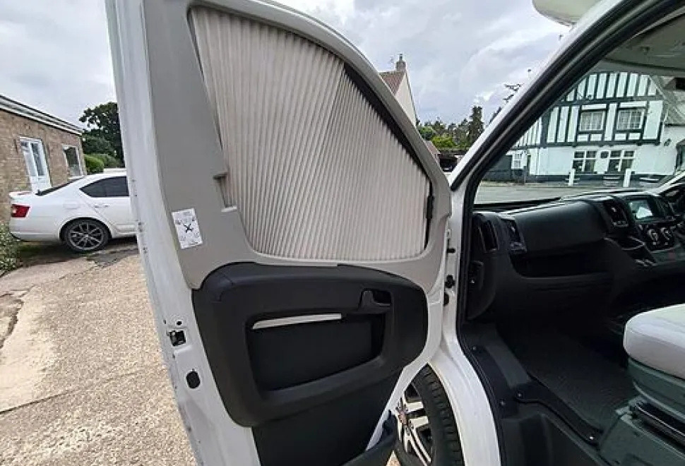 Rapido  665 F (Automatic) 2021