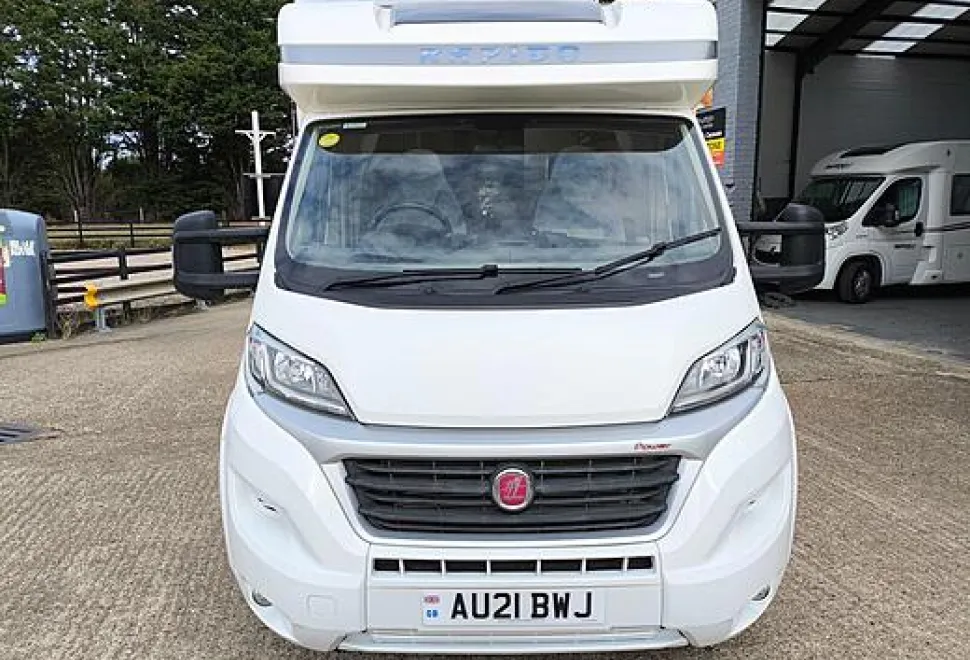 Rapido  665 F (Automatic) 2021