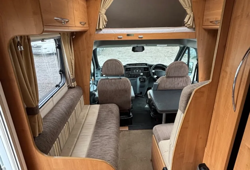 Autotrail Tribute T-720 Sport 2012