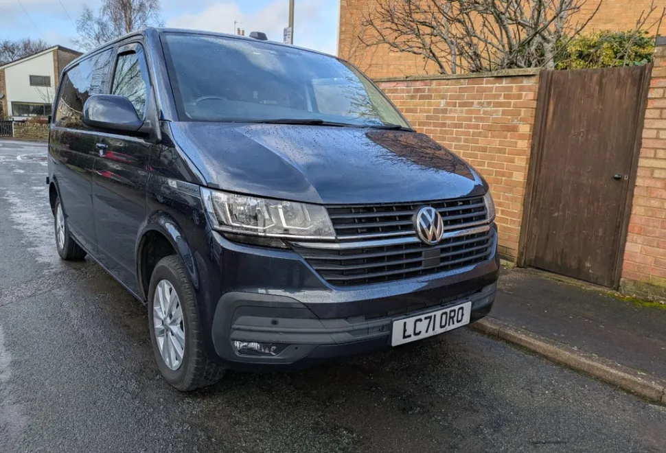 Volkswagen T6.1 Transporter T28 Highline DSG SWB 2021