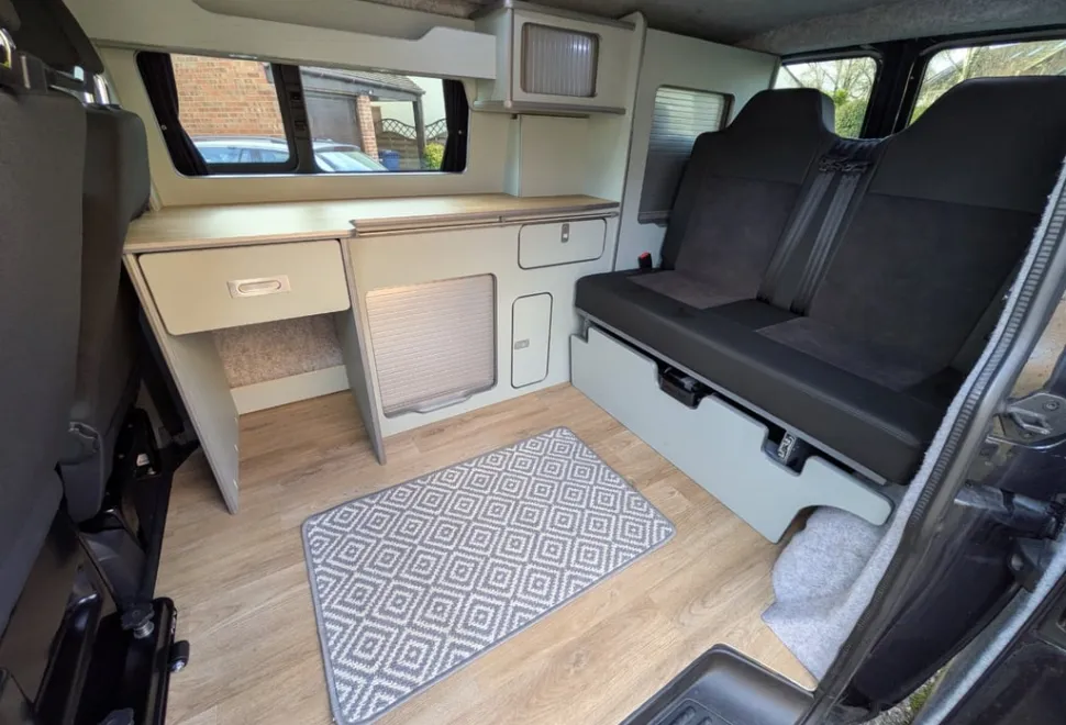 Volkswagen T6.1 Transporter T28 Highline DSG SWB 2021