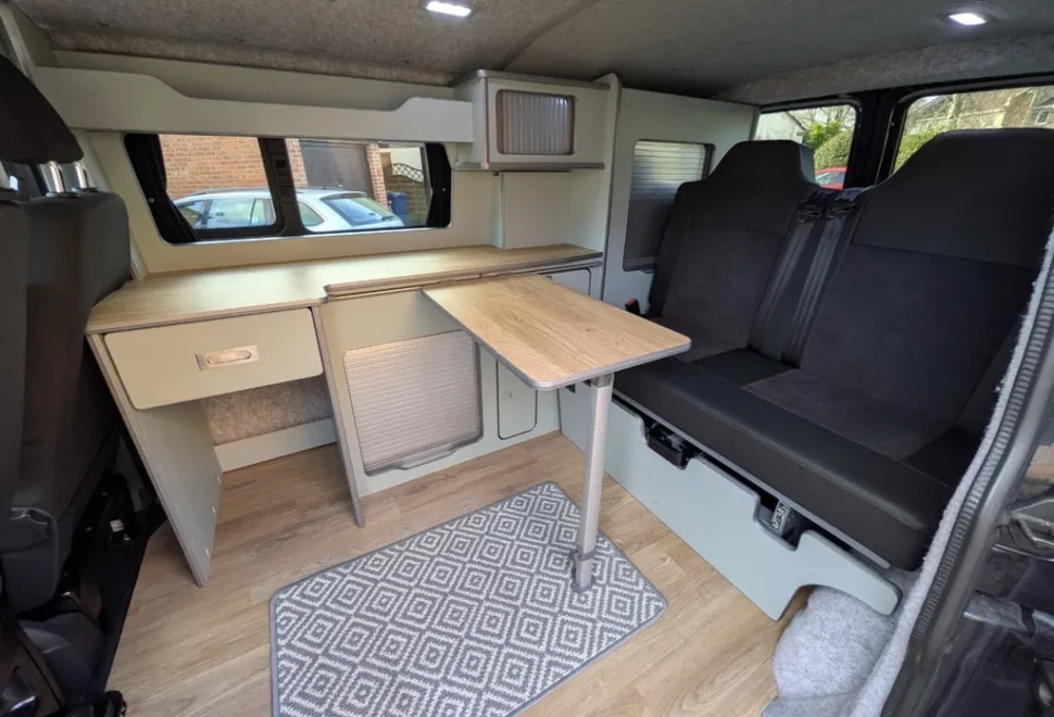 Volkswagen T6.1 Transporter T28 Highline DSG SWB 2021