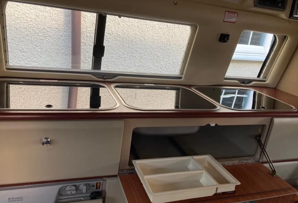 Autosleeper trooper VW T5 Transporter T30 130 TDI 2005