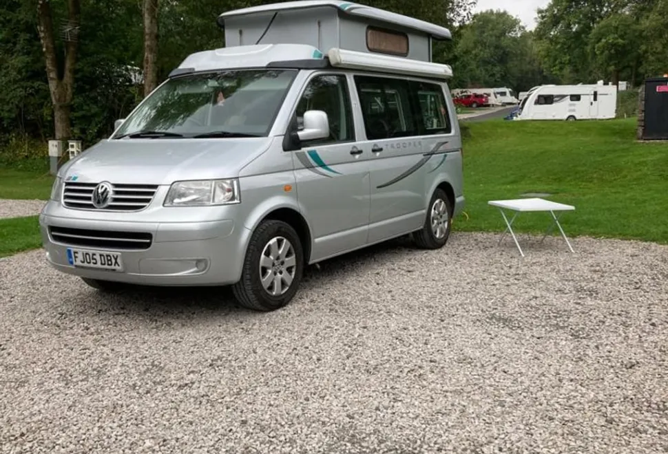 Autosleeper trooper VW T5 Transporter T30 130 TDI 2005