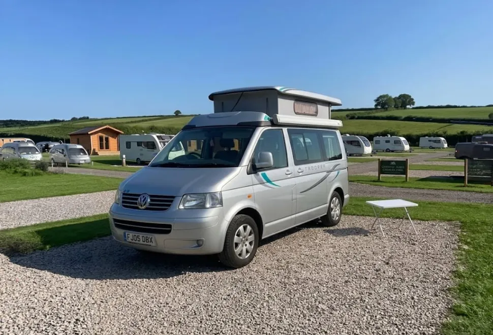 Autosleeper trooper VW T5 Transporter T30 130 TDI 2005