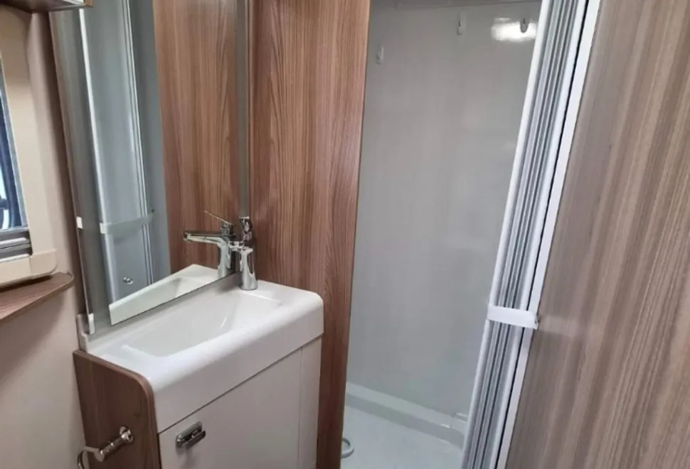 Swift Bessacarr 584 2019