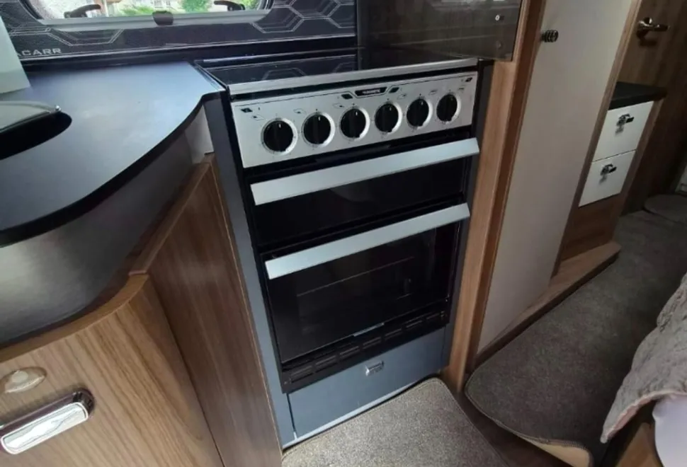Swift Bessacarr 584 2019
