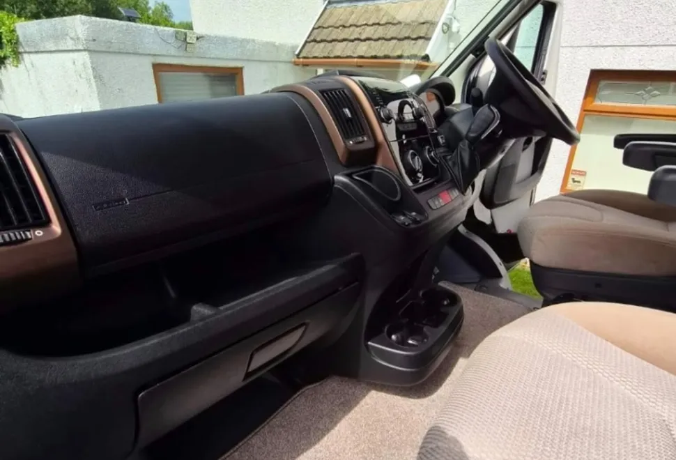 Swift Bessacarr 584 2019