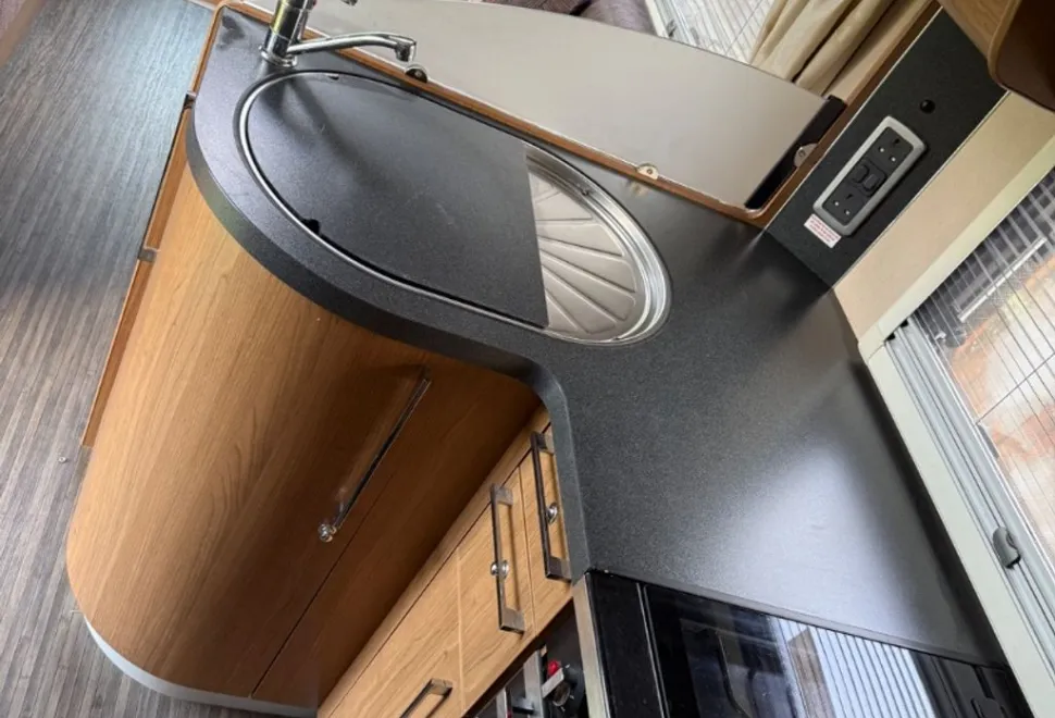 Auto-Trail Comanche 2012