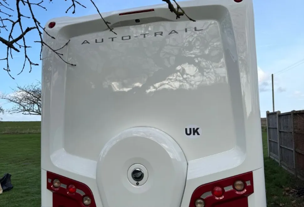 Auto-Trail Comanche 2012