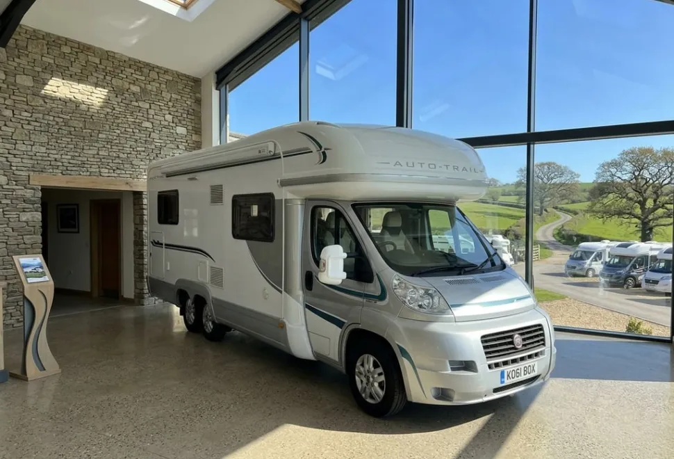 Auto-Trail Comanche 2012