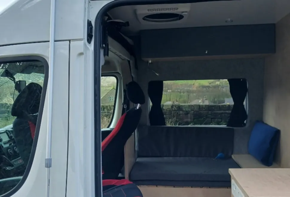 Peugeot Boxer van 2020