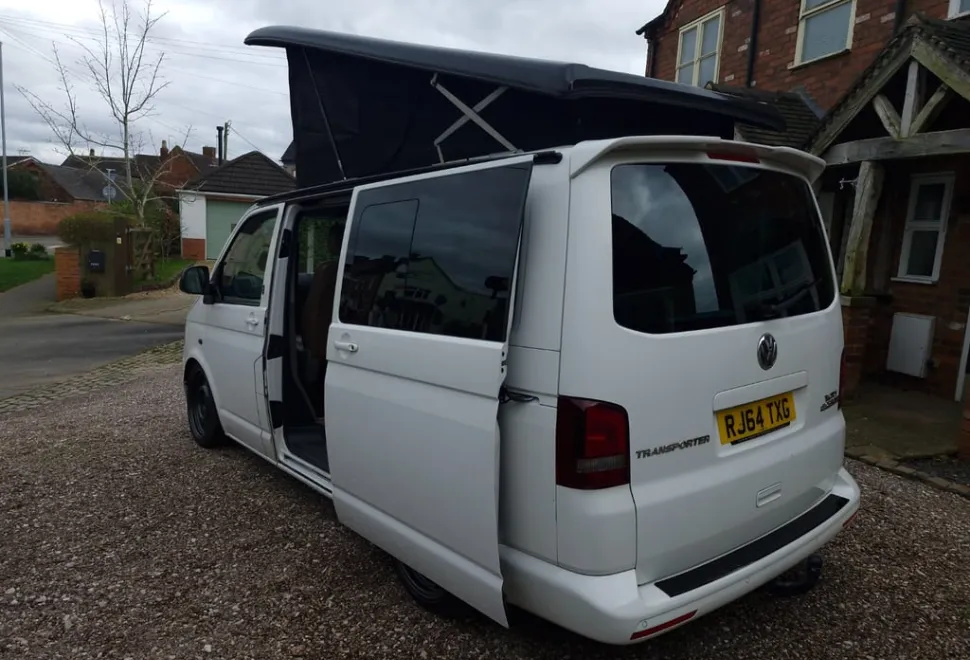 Volkswagen transporter t5 2014