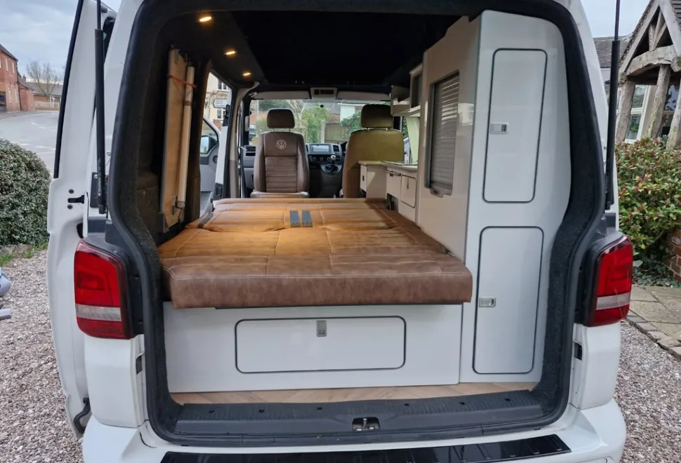 Volkswagen transporter t5 2014