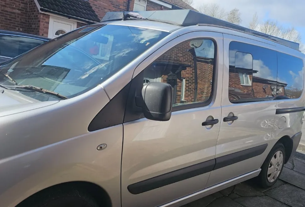 Peugeot Expert tepee with pop top 2016