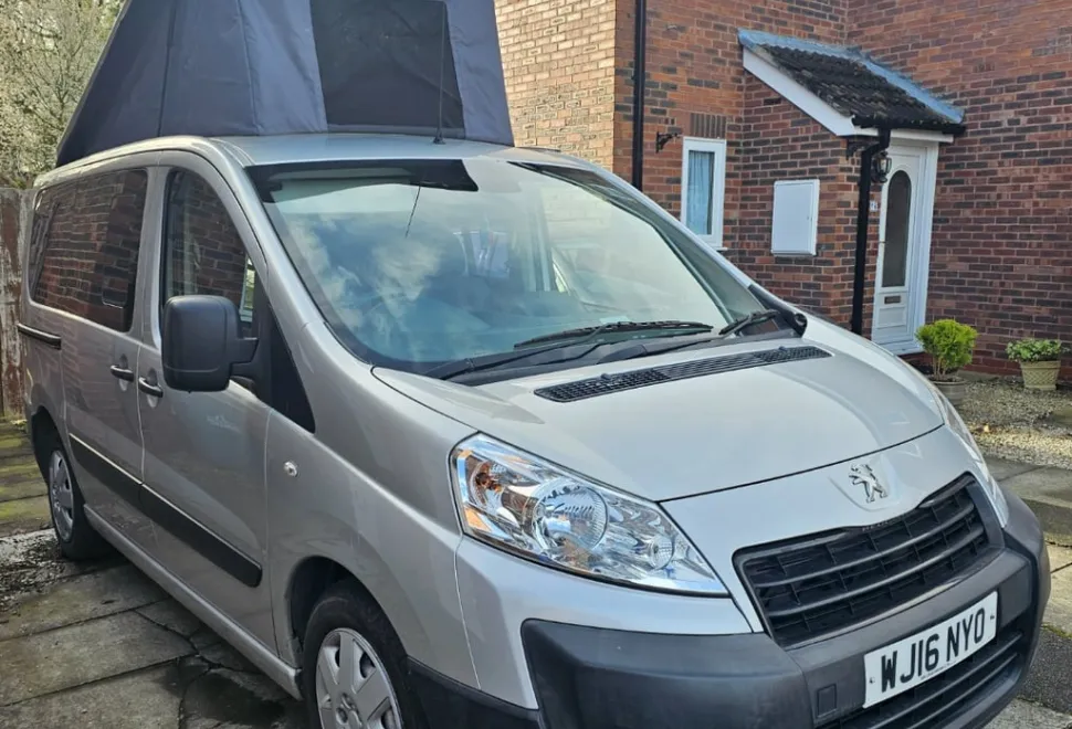 Peugeot Expert tepee with pop top 2016