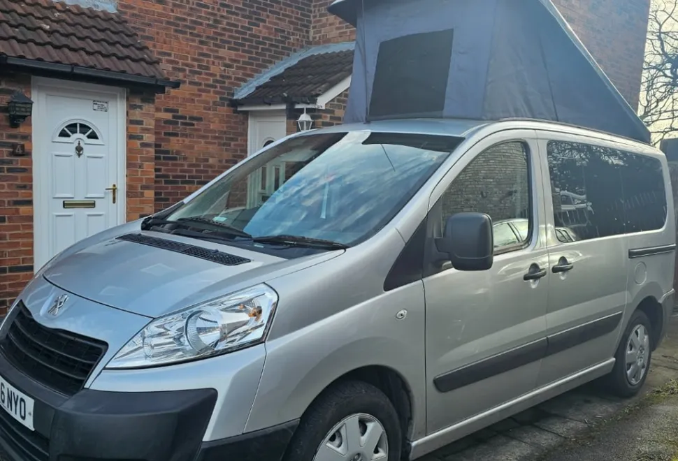 Peugeot Expert tepee with pop top 2016