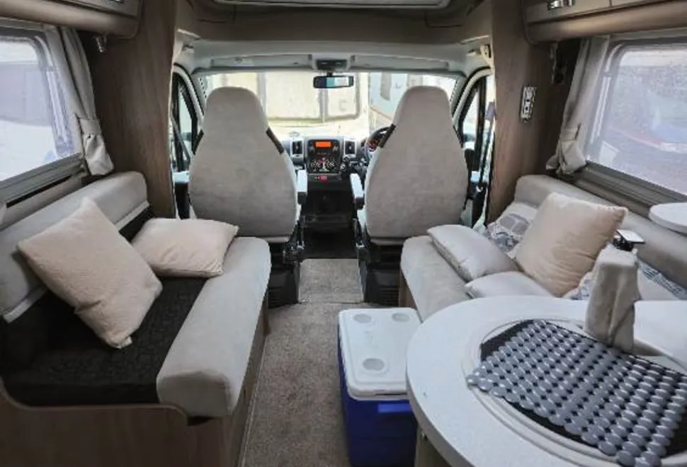 Swift Bolero 682 FB Black Edition 2015