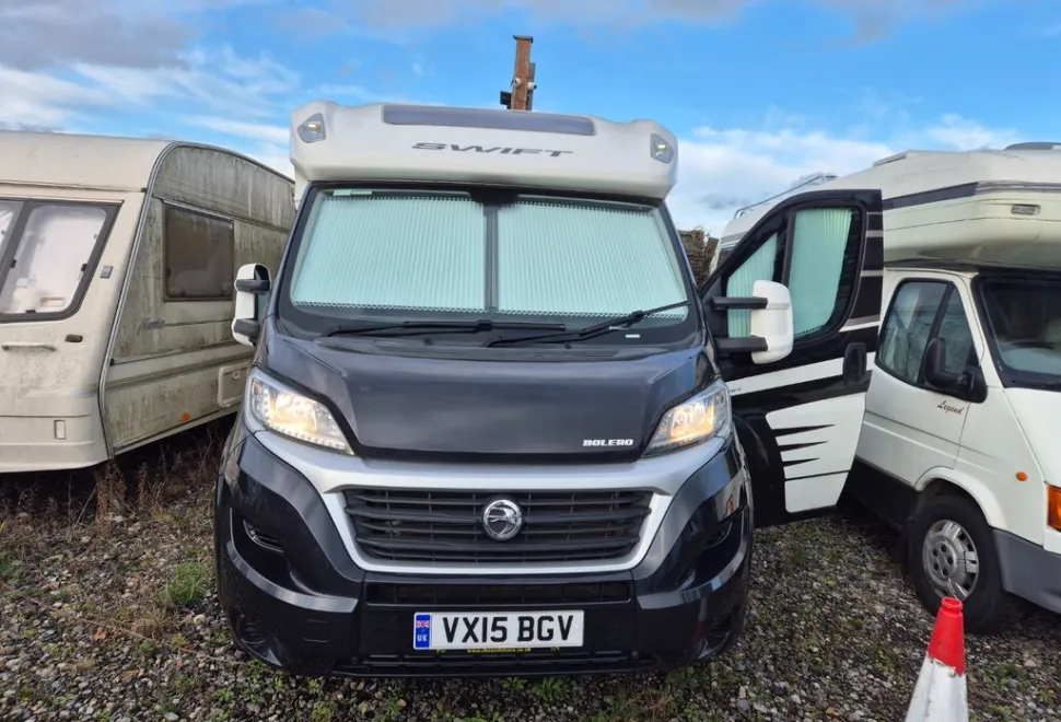 Swift Bolero 682 FB Black Edition 2015