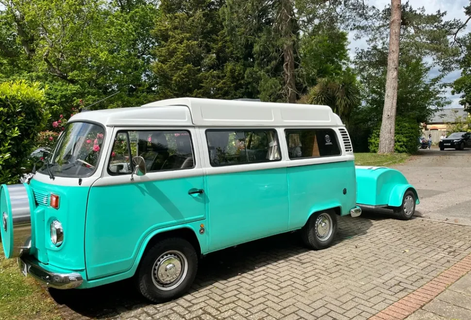 Volkswagen VW DanburyT2 Brazilian Bay 1. 4 Bi- fuel + Matching Dan-Bug Trailer 2015