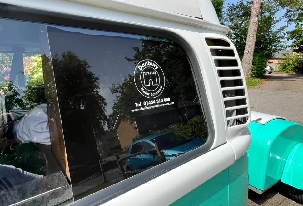 Volkswagen VW DanburyT2 Brazilian Bay 1. 4 Bi- fuel + Matching Dan-Bug Trailer 2015